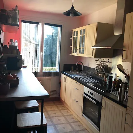 Centre Avec Place De Parking Homestay *